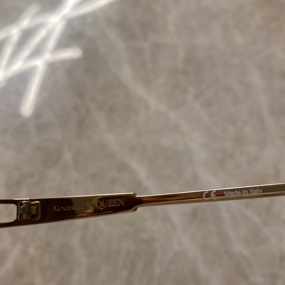 ALEXANDER MCQUEEN WOMENS SUNGLASSES GOLD AND BROWN! Worn once, made in Italy! - Picture 9 of 14